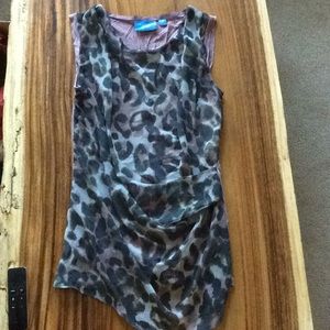 Simply Vera sleeveless top